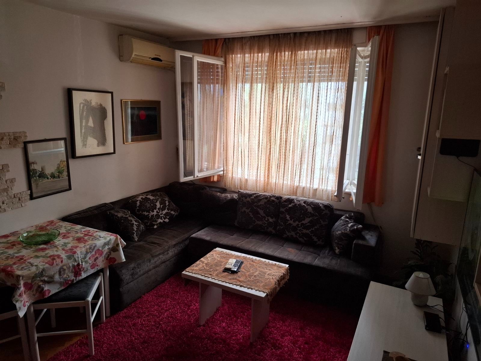 Prodaja jednosobnog stana preko Morače