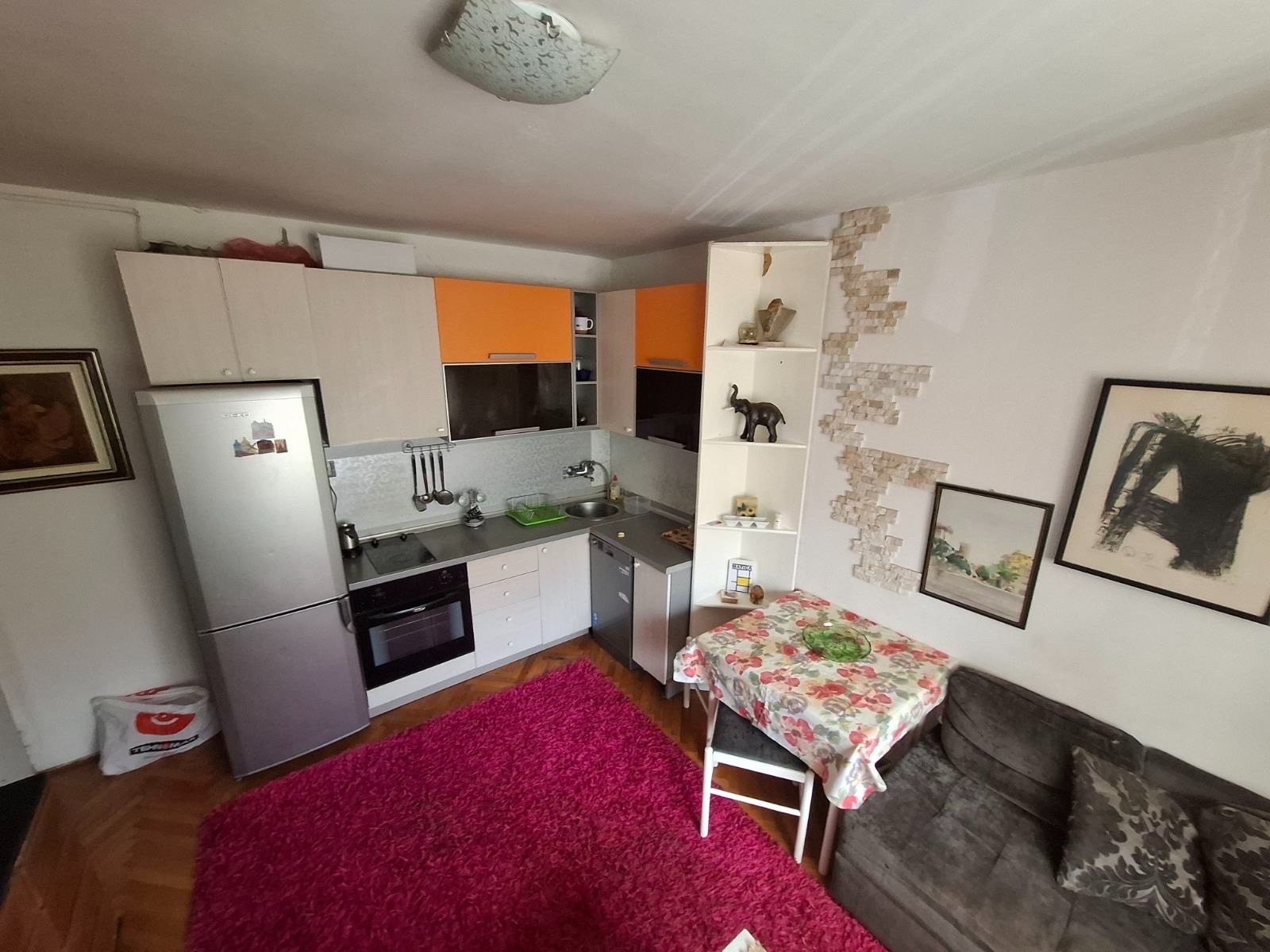 Prodaja jednosobnog stana preko Morače