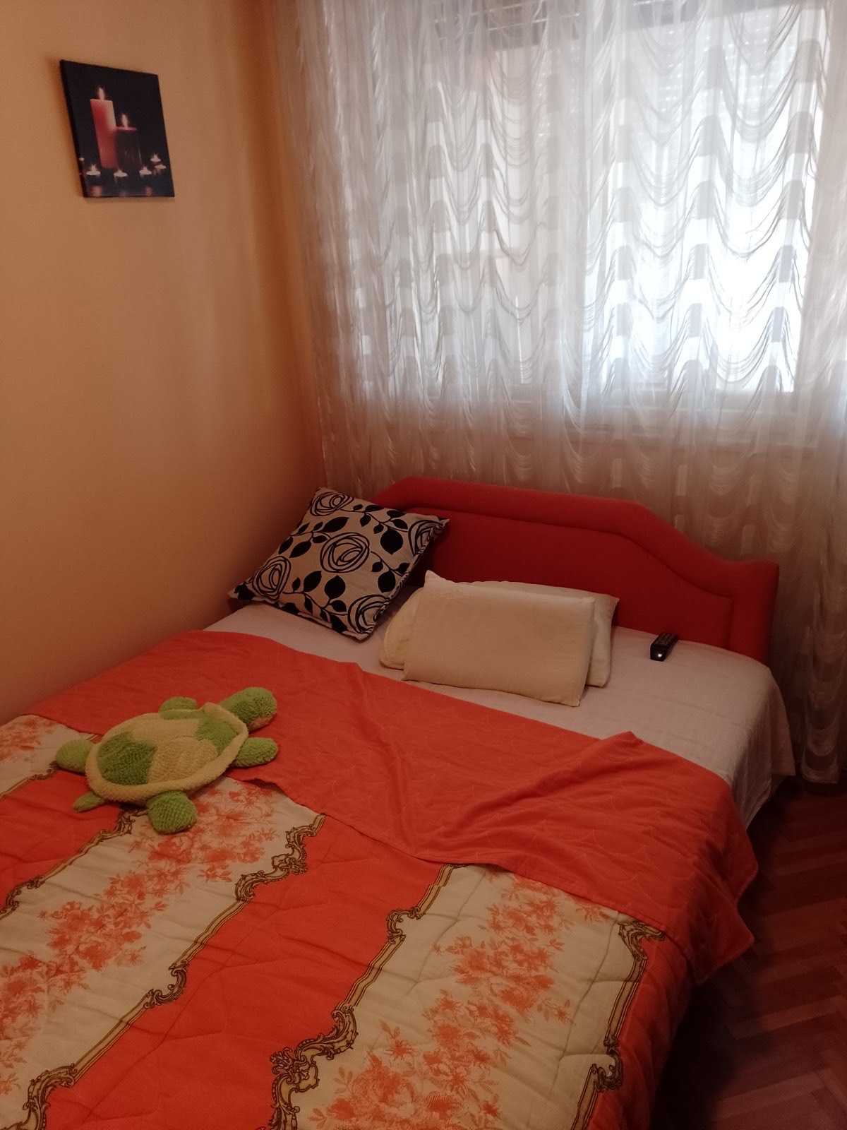 Prodaja namjestenog, kompletno renoviranog, dvosobnog  stana kod Ei Nis-a, Pejton
