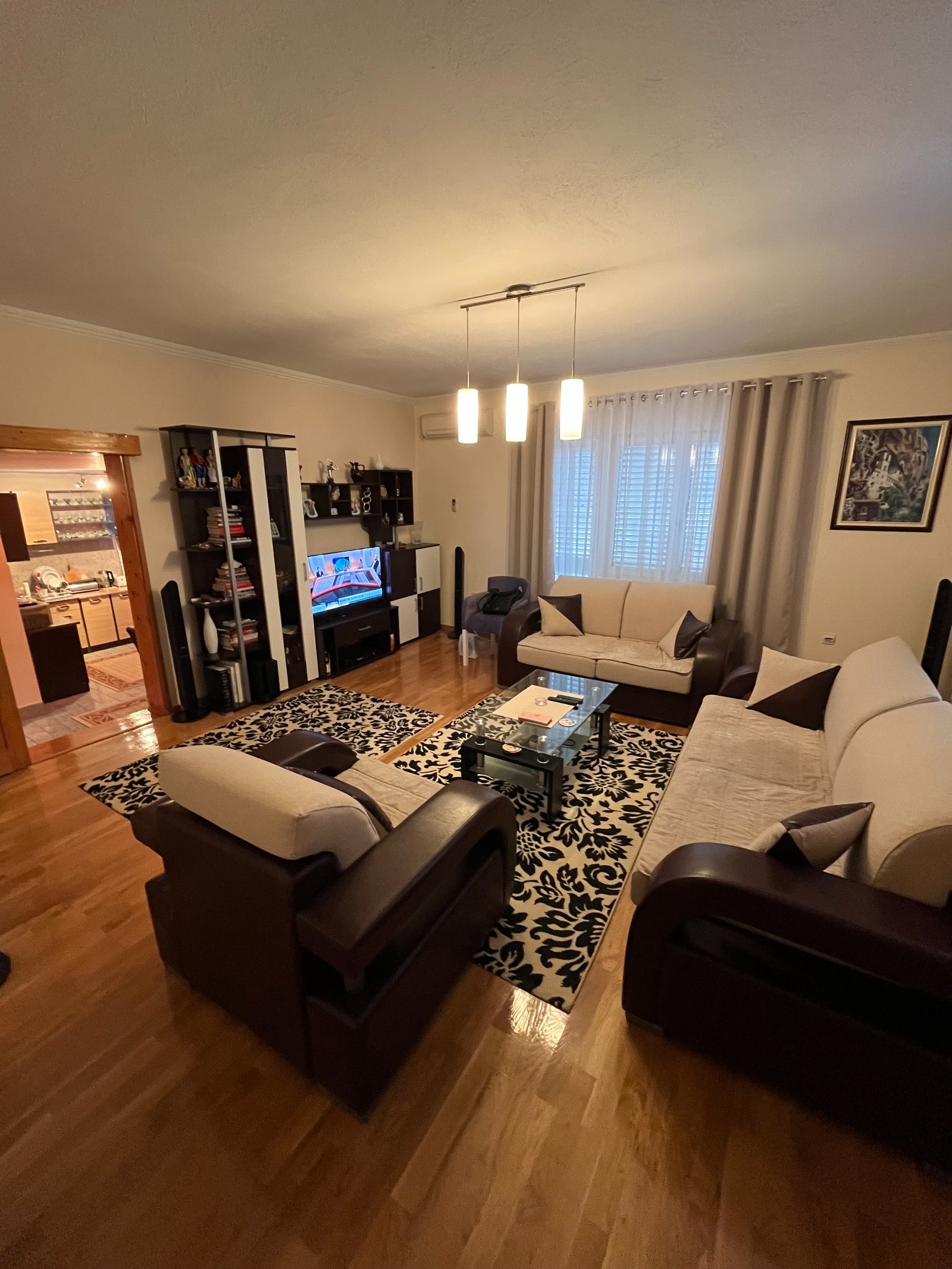 For sale is a fully furnished house with a plot in an attractive location in Tolosi