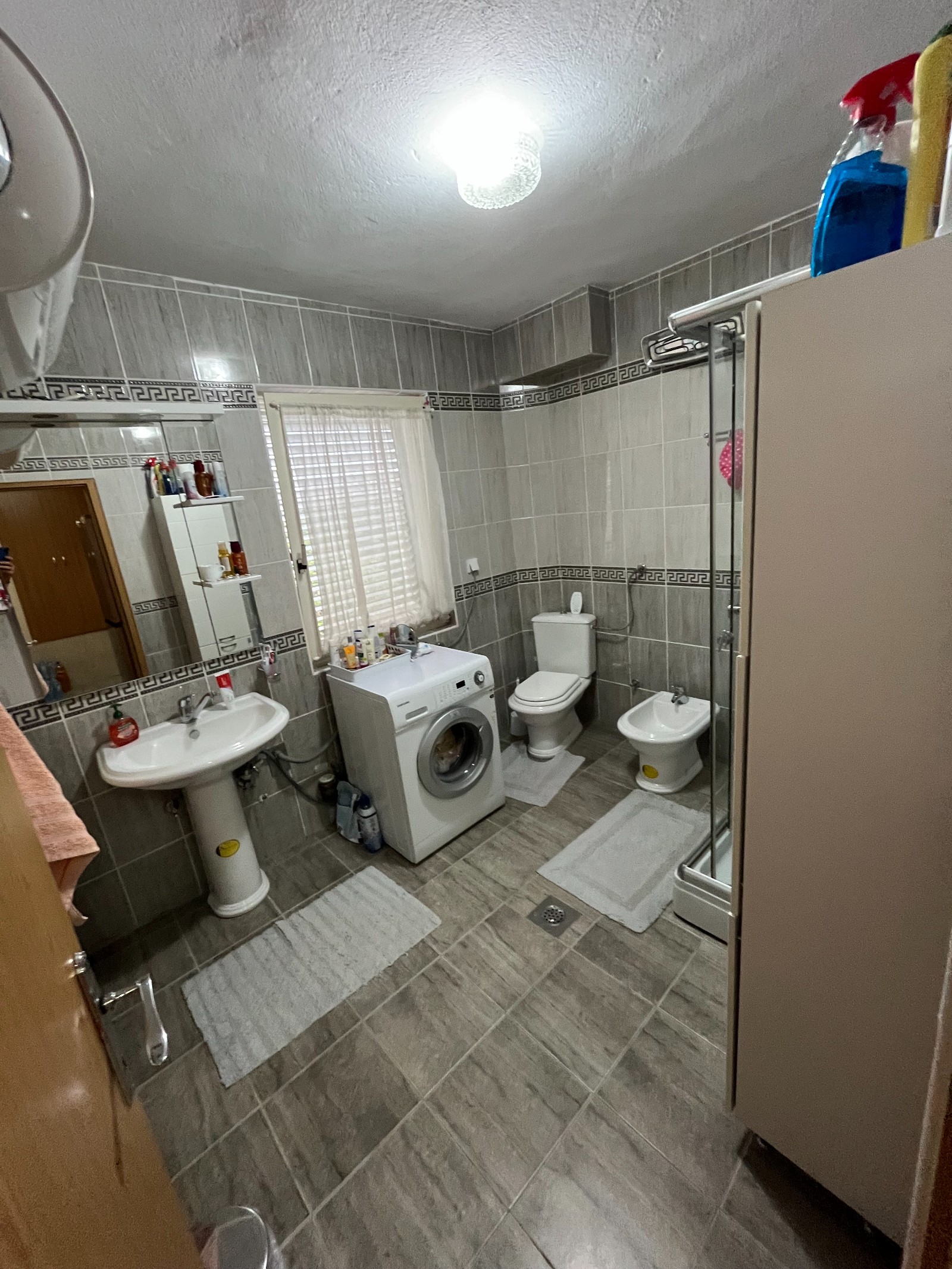 For sale is a fully furnished house with a plot in an attractive location in Tolosi