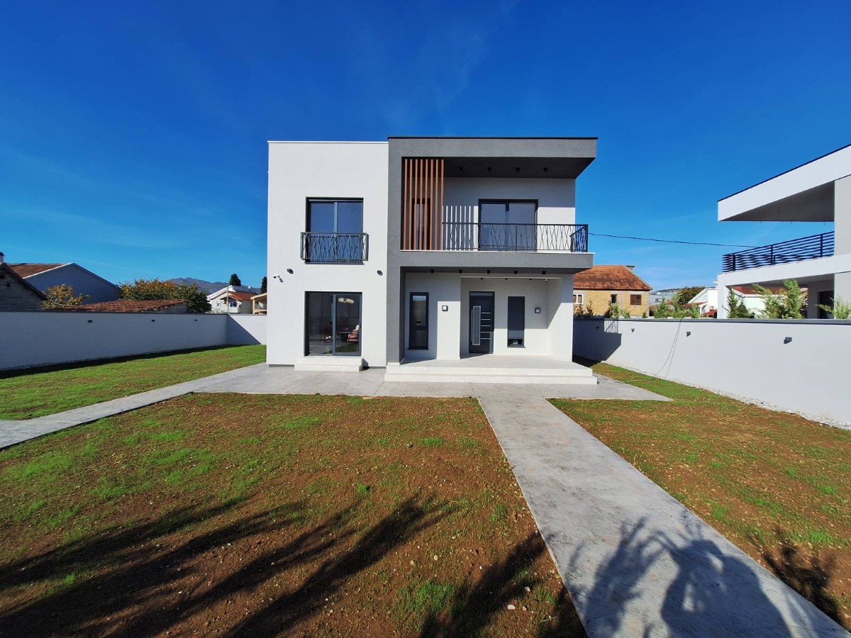 Furnished house for sale in Gornja Gorica, Podgorica