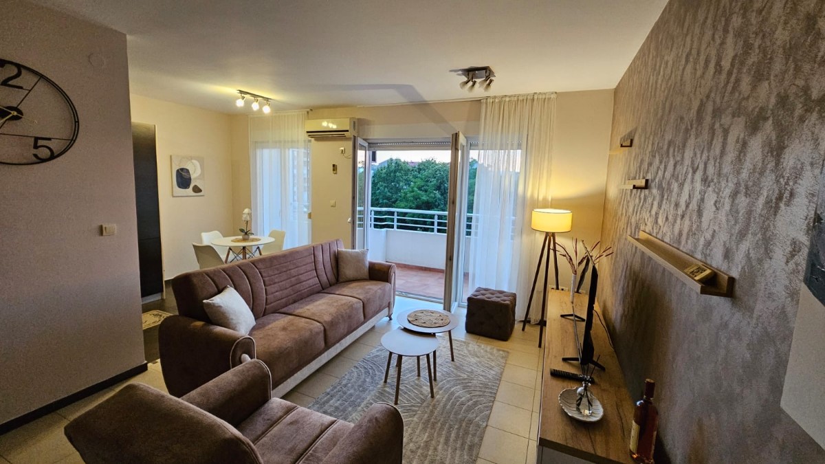 Fully furnished duplex, two-bedroom apartment 85m2 with its own parking space for sale under Ljubovica, Zabjelo, Podgorica