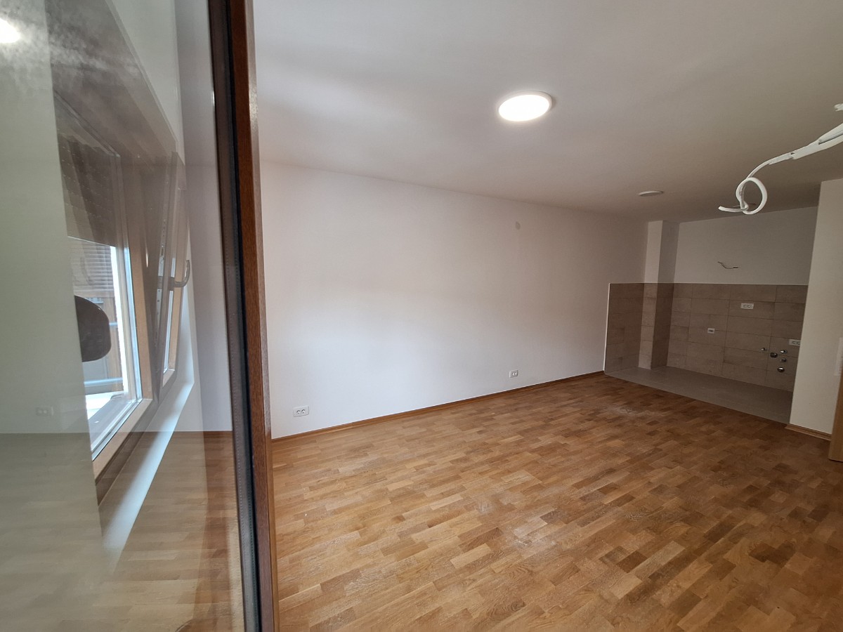 new, functional two-room apartment for rent, Stari aerodrome, Podgorica