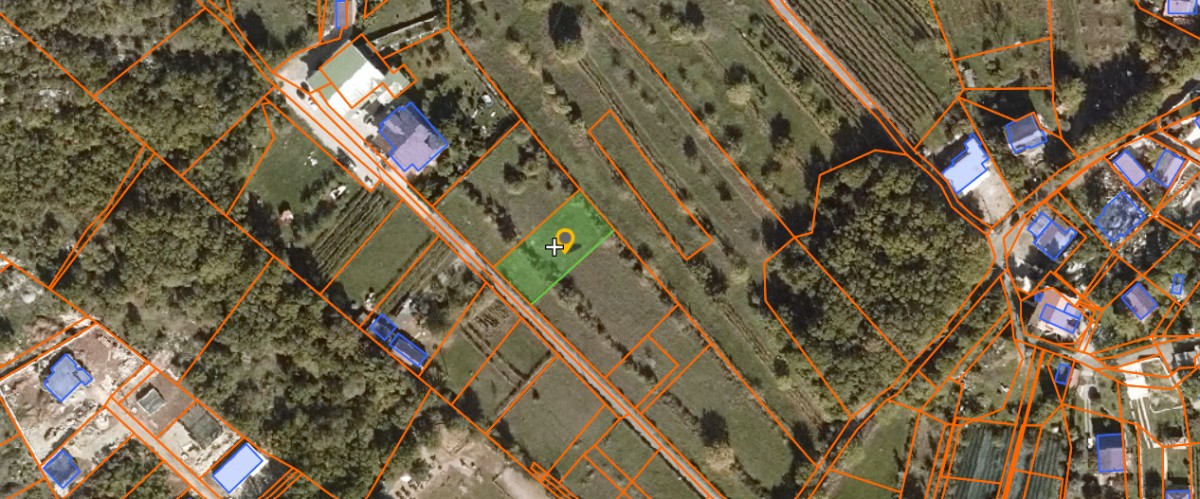 Prodaje se plac na Velje brdo, Podgorica