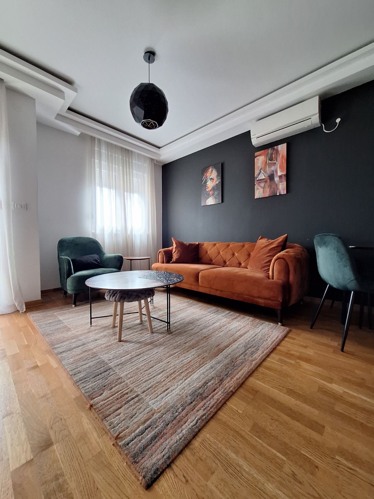 Prodaje se potpuno moderno opremljen jednosoban stan,City Kej,Podgorica