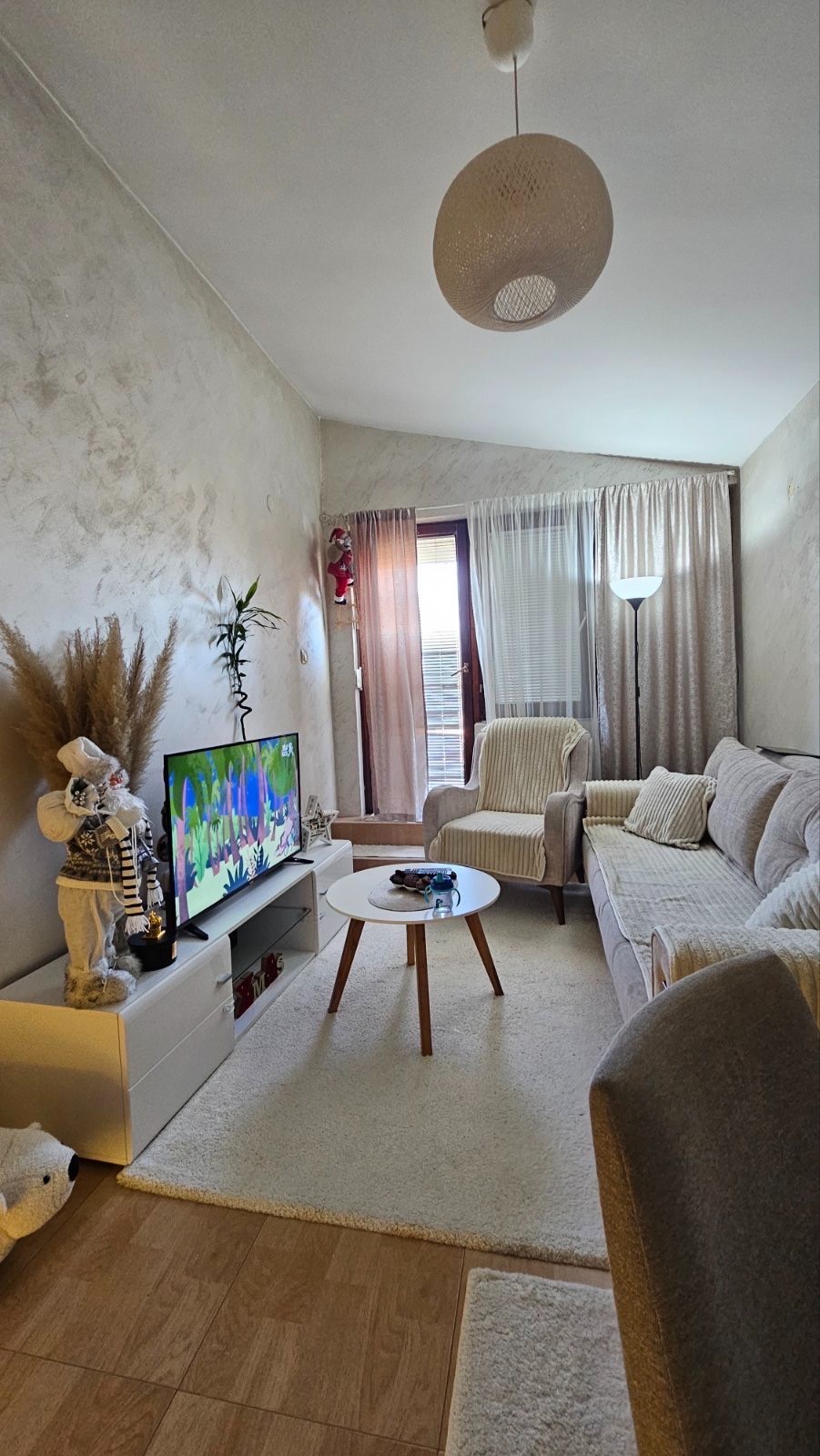 Prodaje se kompletno namjesten i opremljen dvosoban stan Preko Morače, Podgorica