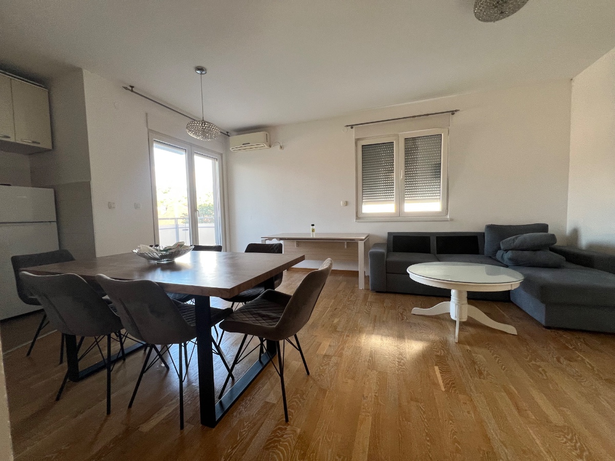 Two-room apartment for rent in Slovacka street, Podgorica.