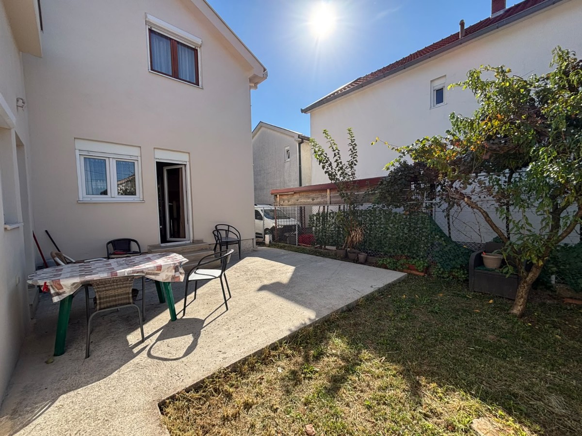 Fully furnished four-room, legal house for sale in Murtovina, Podgorica