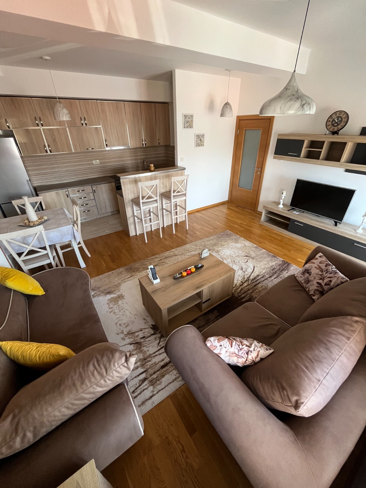 Modern furnished one-room apartment for sale, Pod Ljubovic, Podgorica