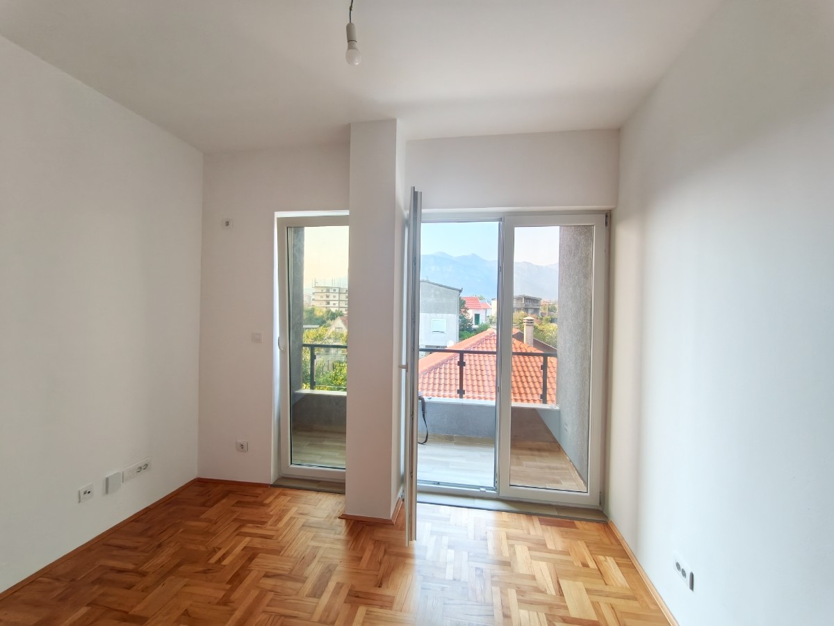 Prodaja, Jednosoban stan 48m2, Bar, naselje Popovići.