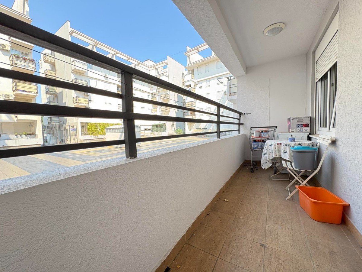 Spacious and fully furnished two-bedroom apartment for rent