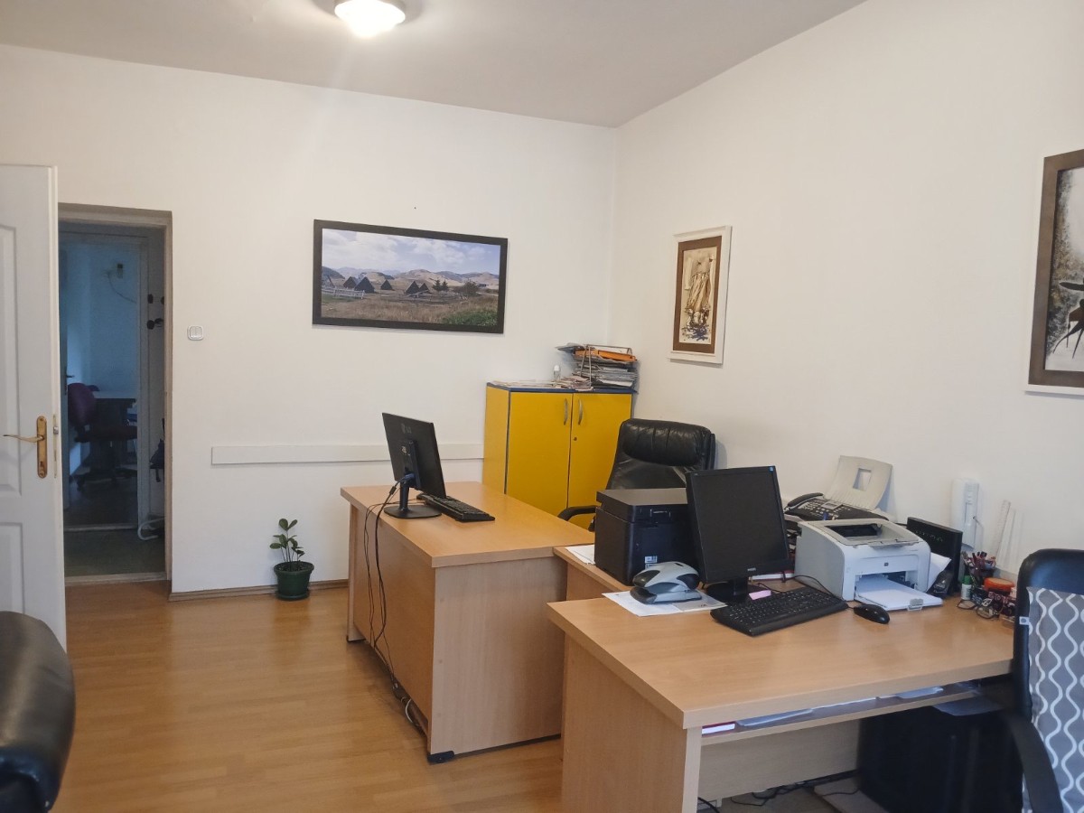 For sale a fully furnished business space located in the center of Podgorica