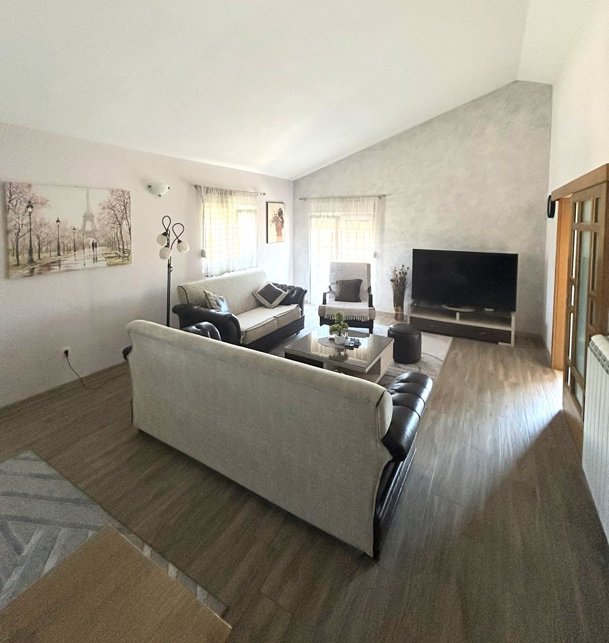 Two-bedroom apartment for rent in Zagorič, part of the house, Podgorica.