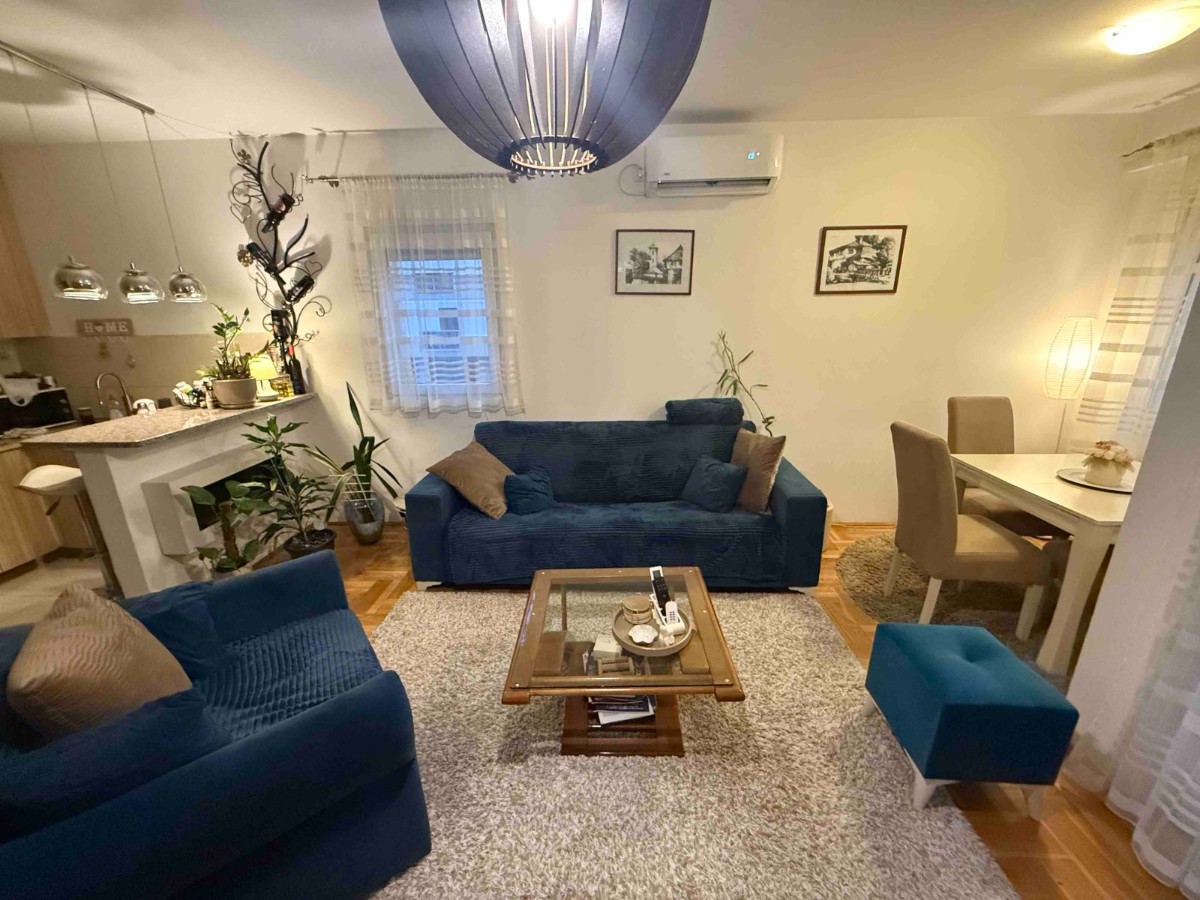 Prodaje se lijepo namješten jednosoban stan na Zabjelu, Podgorica 