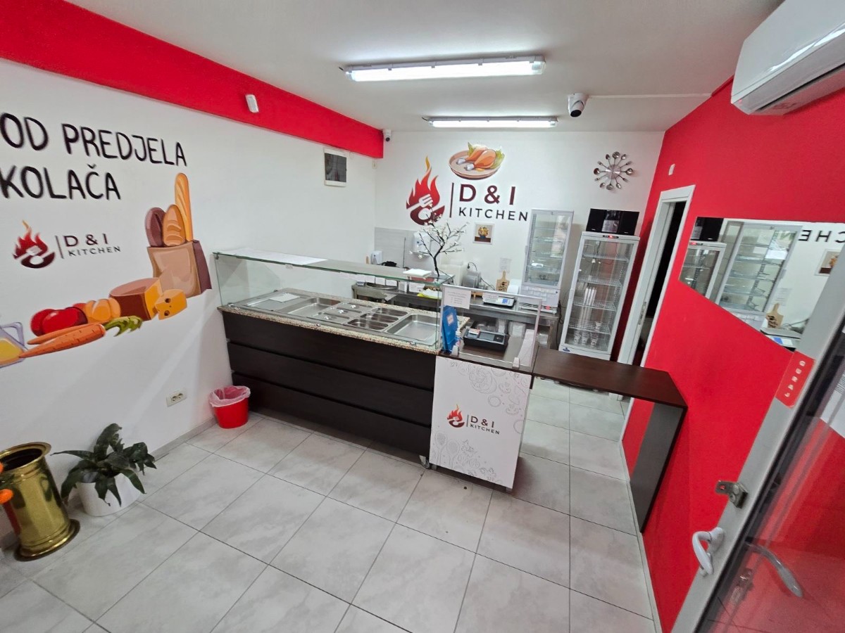 Prodaje  se u potpunosti opremljen poslovni prostor sa razradjenim poslom u City kvartu, Podgorica